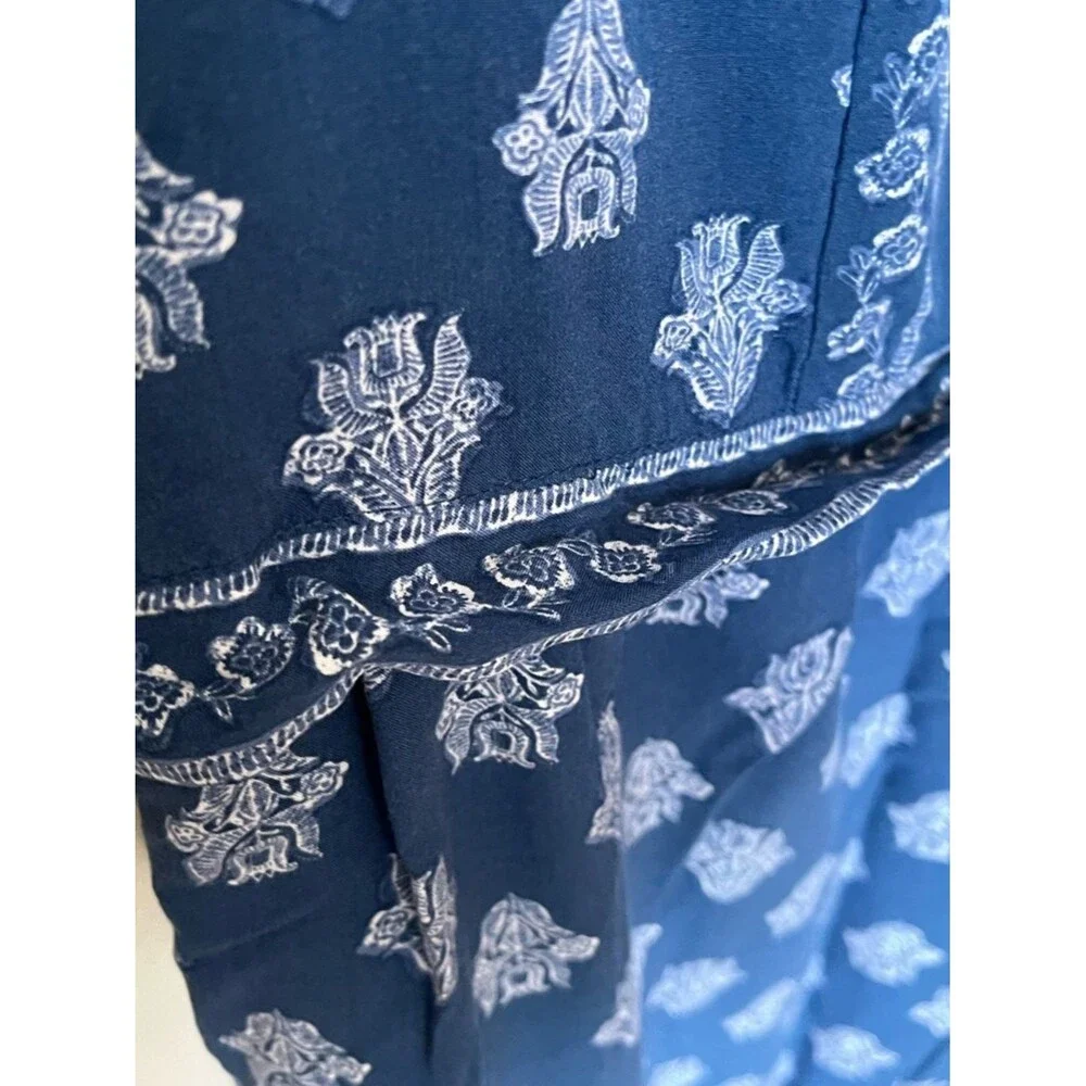 J. Jill Blue/White Seaside Woodblock Print Pullover V Neck Tunic Top Size Small